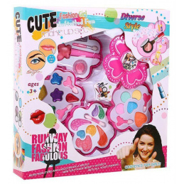 Set de machiaj pentru fetițe 3+ Casetă roz