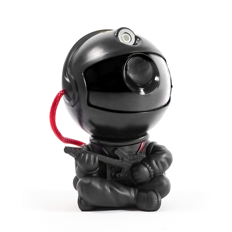 Proiector stelar Aga Astronaut șezând cu telecomandă Chitară